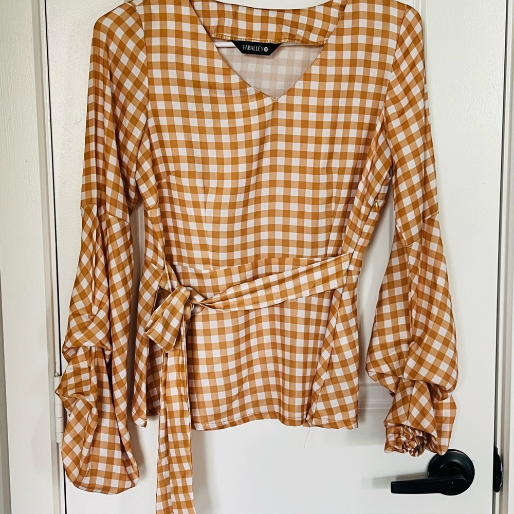 Women's Brown Checkered Top